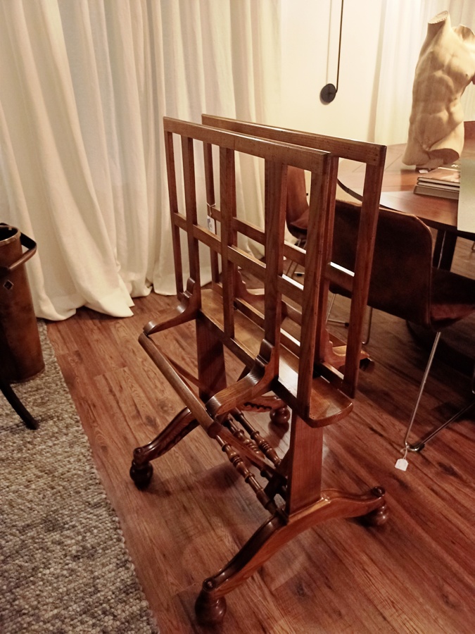 Mueble expositor de planos y pinturas estilo Regencia - Imagen 4