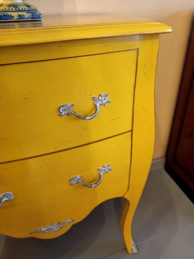 Detalle cómoda Papillón