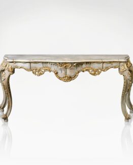 Consola romantic