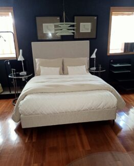 Cama tapizada con tapibase.