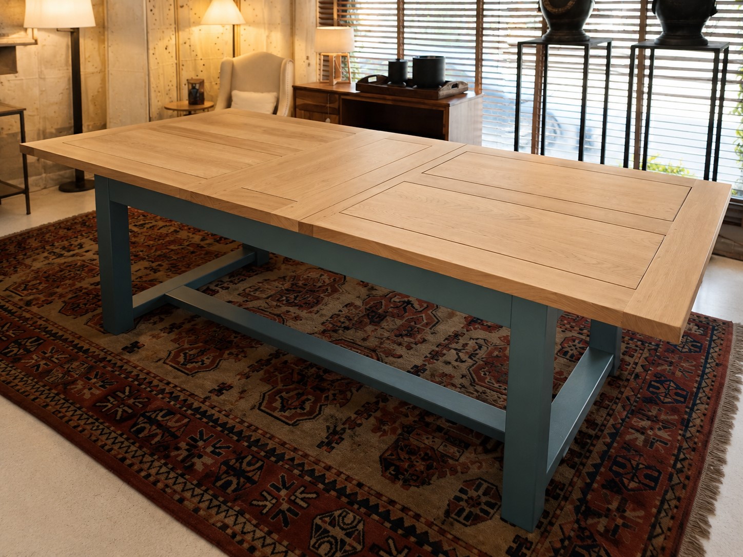 Mesa comedor Roble y laca